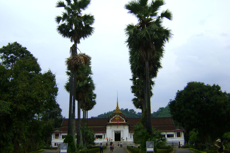 หอพิพิธภัณฑ์แห่งชาติหลวงพระบาง หอพระบาง