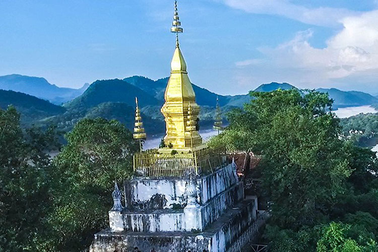 พระธาตุพูสี