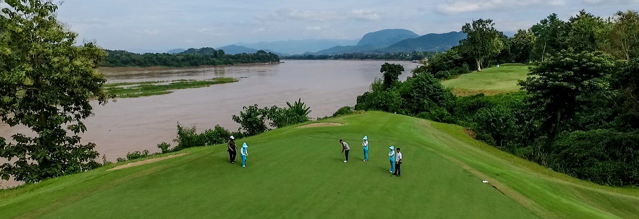 สนามกอล์ฟ Luang prabang golf club